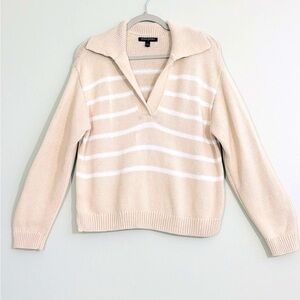 Banana Republic v-neck knit striped sweater S